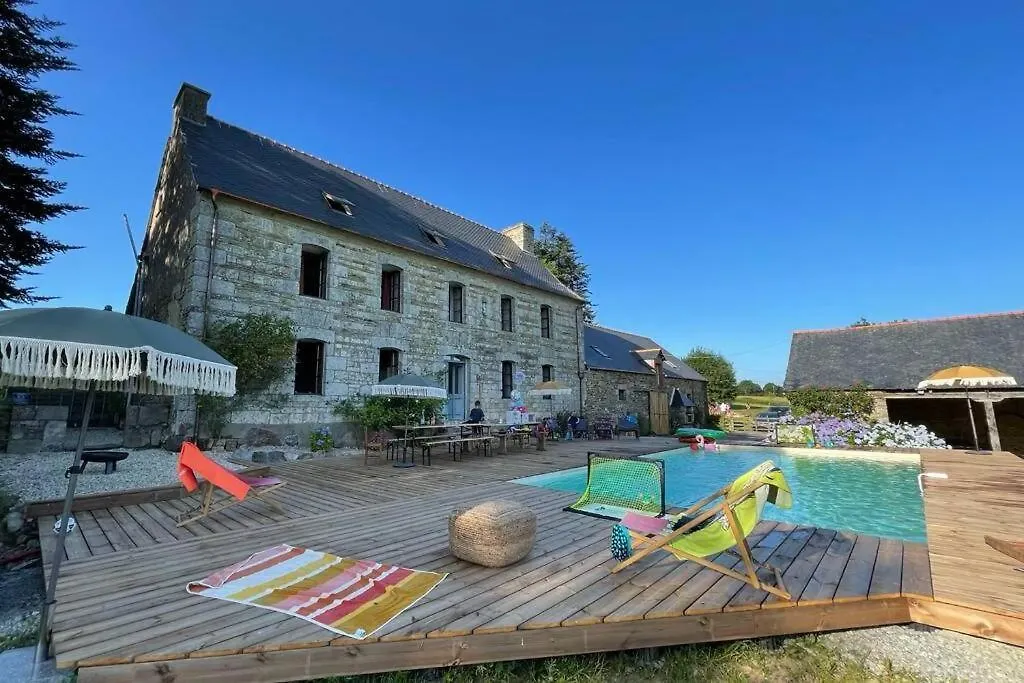 La Lande Du Rest - Le Quillio Magnifique Ancienne Ferme De Notables Avec Piscine Chauffee Villa